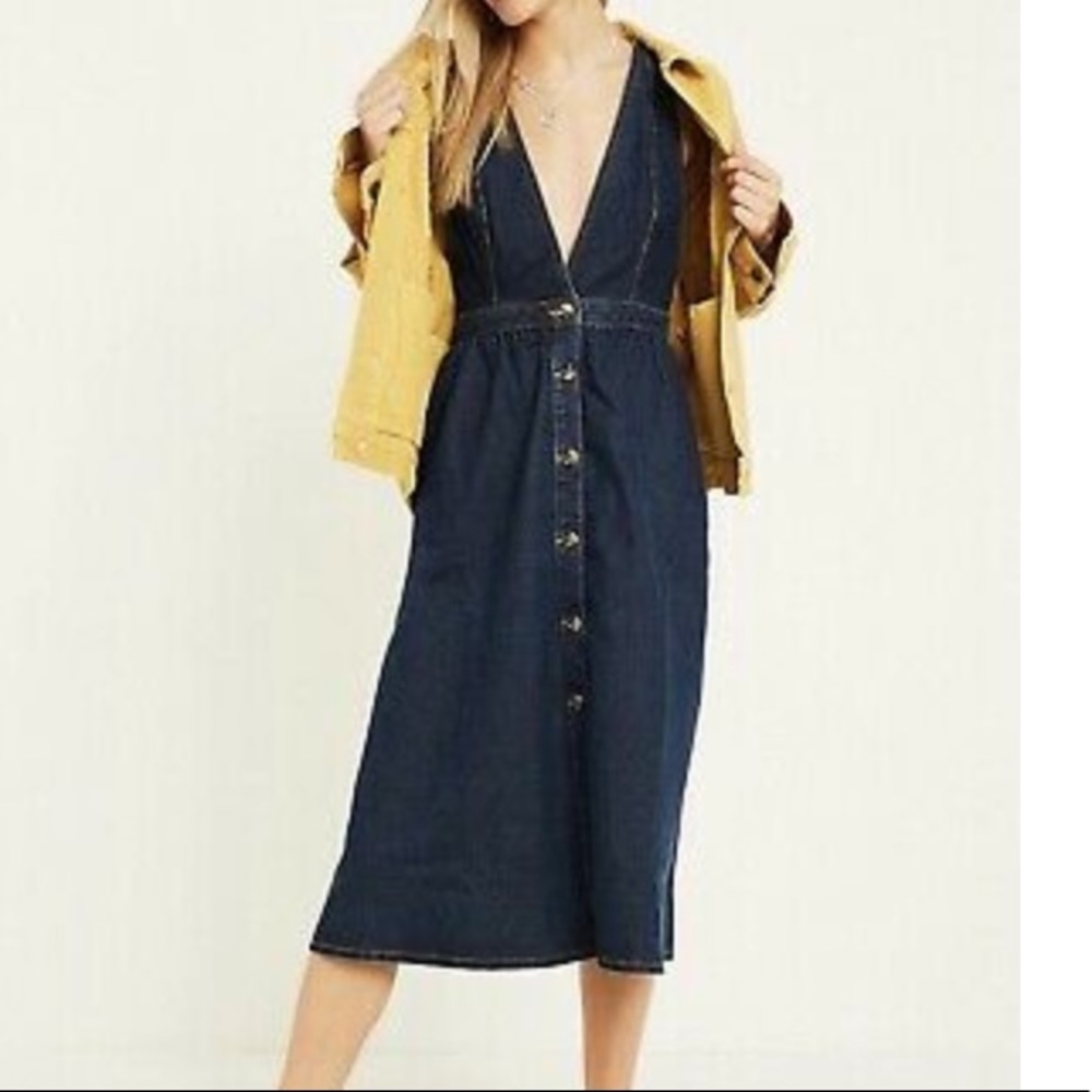 URBANOUTFITTERS Plunging button jumper